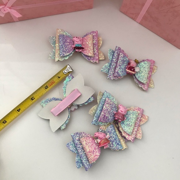 Peppa 🐷 Sparkly Cute Hair Clip Bow - Picture 5 of 8